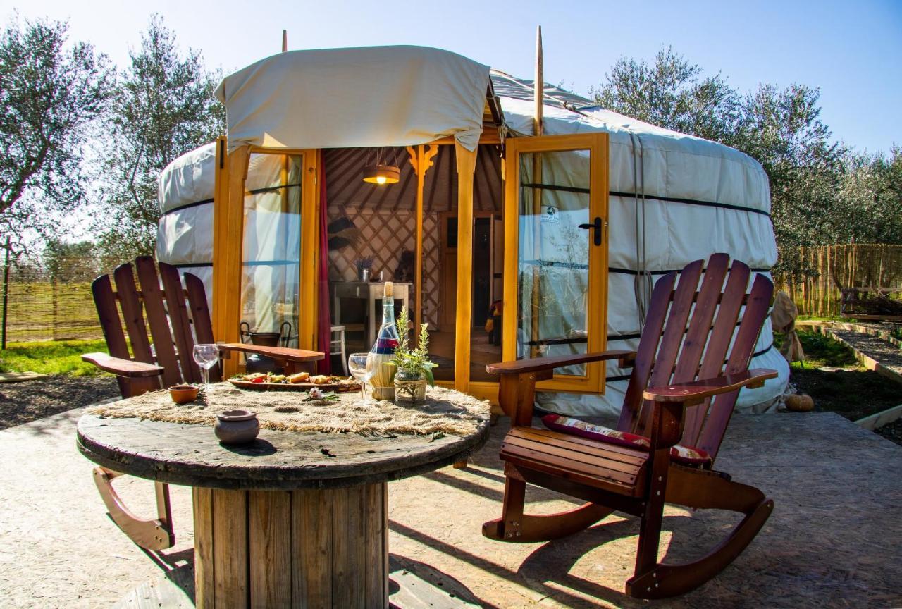 2 Cuori E 1 Yurta Glamping In Tuscany - Adults Only Asciano Exterior photo